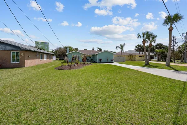 $599,000 | 1946 North Daytona Avenue, Flagler Beach, FL 32136