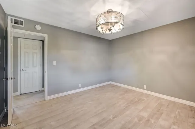 $1,400 | 5101 River Glen Drive, Unit 136, Las Vegas, NV 89103