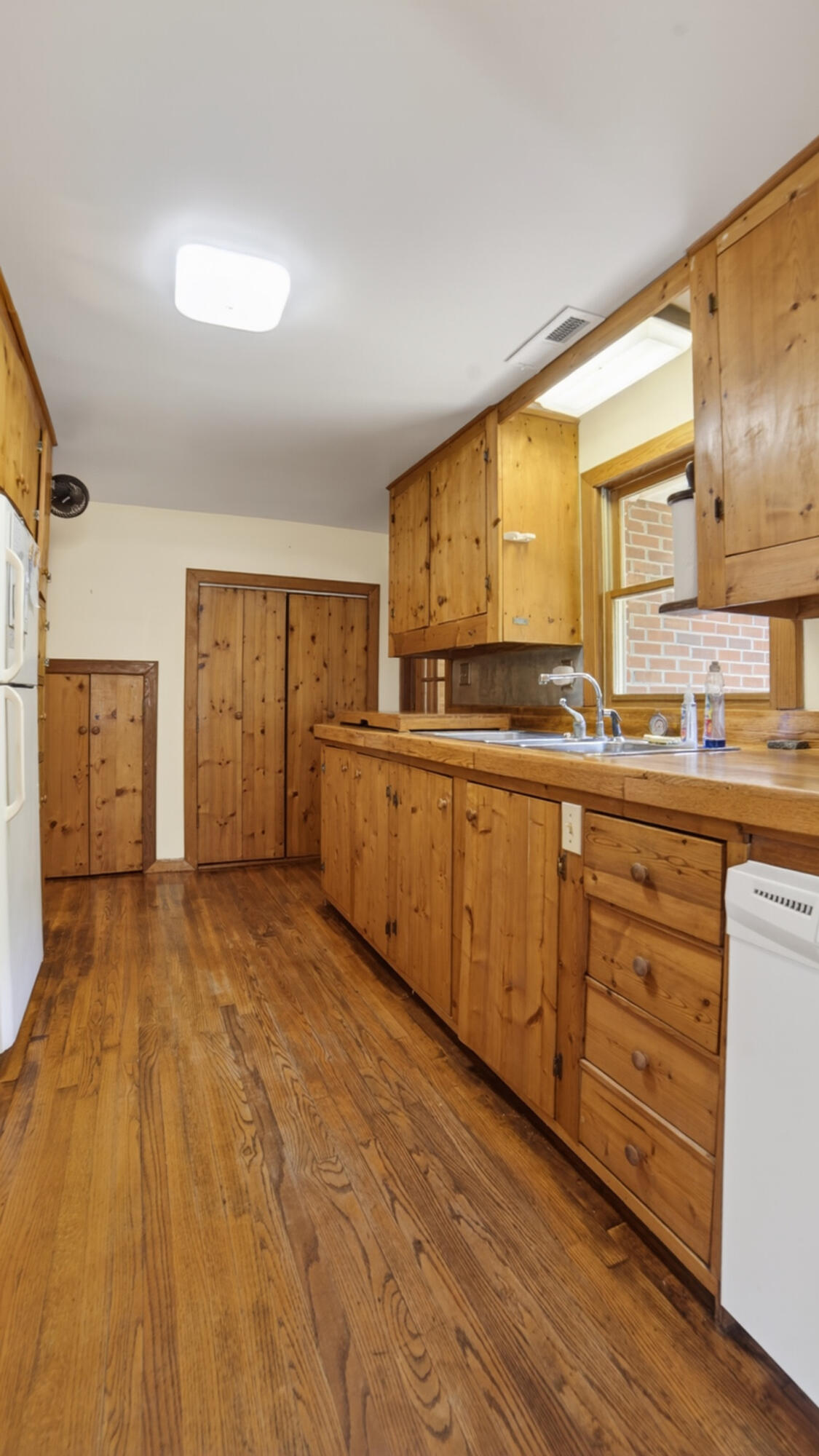 9322 Old State Road Holly Hill, SC 29059 - Photo 9 of 23 HH Kitchen 1