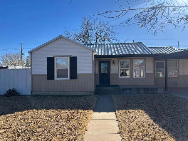 $1,500 | 317 81st Street, Lubbock, TX 79404