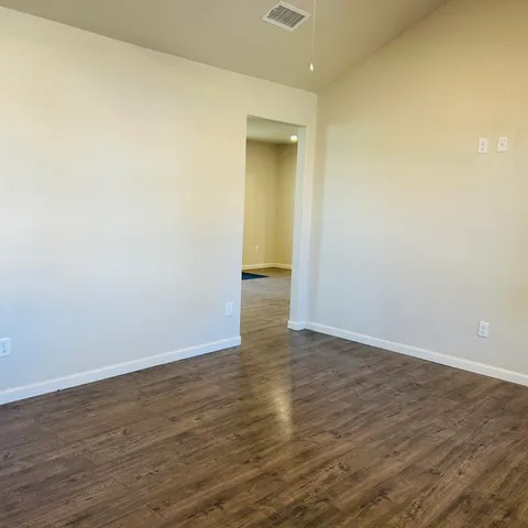 $1,500 | 317 81st Street, Lubbock, TX 79404