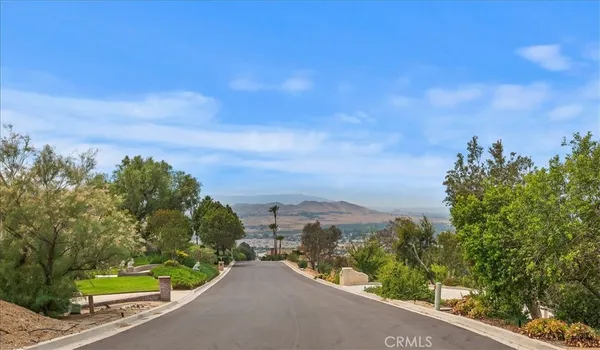 $1,400,000 | 7350 Live Oak Drive, Jurupa Valley, CA 92509