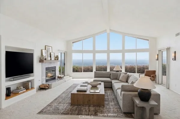 $1,400,000 | 7350 Live Oak Drive, Jurupa Valley, CA 92509