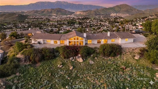 $1,400,000 | 7350 Live Oak Drive, Jurupa Valley, CA 92509