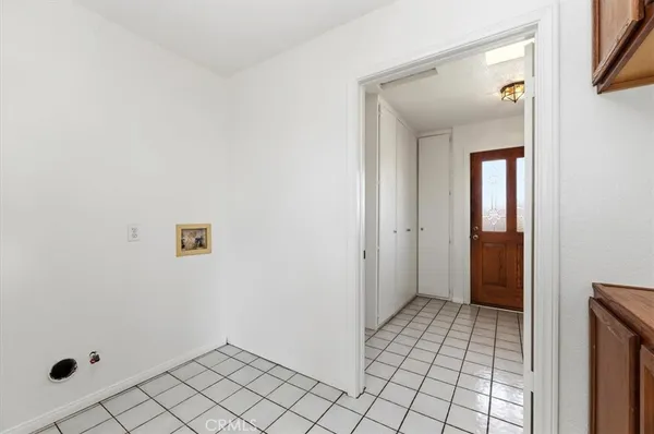 $1,400,000 | 7350 Live Oak Drive, Jurupa Valley, CA 92509