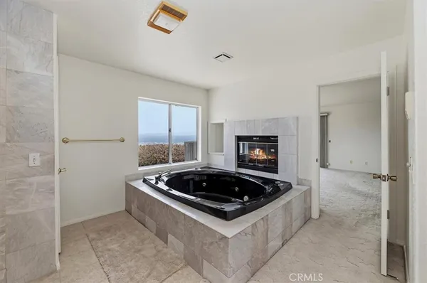 $1,400,000 | 7350 Live Oak Drive, Jurupa Valley, CA 92509