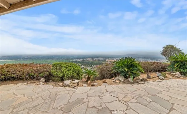 $1,400,000 | 7350 Live Oak Drive, Jurupa Valley, CA 92509