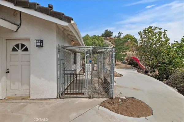 $1,400,000 | 7350 Live Oak Drive, Jurupa Valley, CA 92509