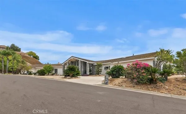 $1,400,000 | 7350 Live Oak Drive, Jurupa Valley, CA 92509