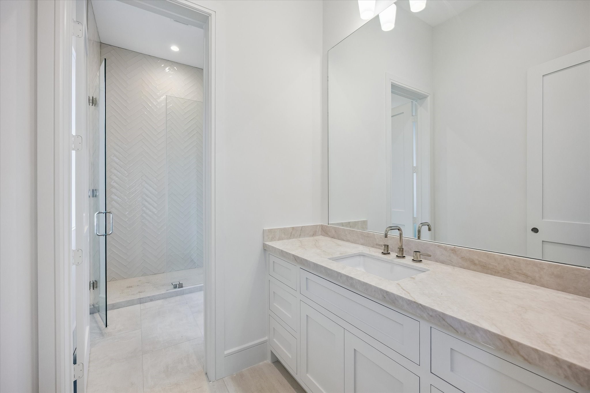 6011 Stones Throw Road Houston, TX 77057 - Photo 19 of 23 Gallery Image 19