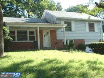725 Elgin Road Newtown Square, PA 19073 - Photo 1 of 6 Exterior Front