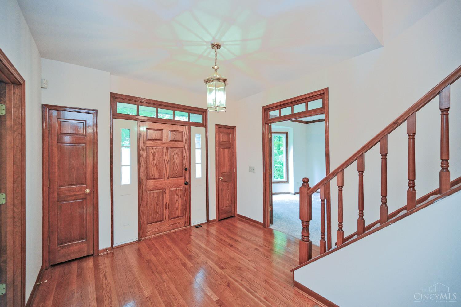 8650 Green Road Cincinnati, OH 45255 - Photo 3 of 57