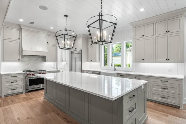 $2,595,000 | 1610 Lost Cove Lane, Panama City Beach, FL 32413