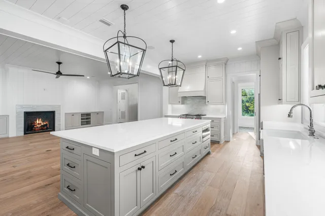 $2,595,000 | 1610 Lost Cove Lane, Panama City Beach, FL 32413