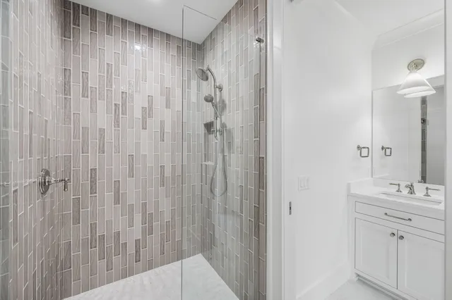 $2,595,000 | 1610 Lost Cove Lane, Panama City Beach, FL 32413