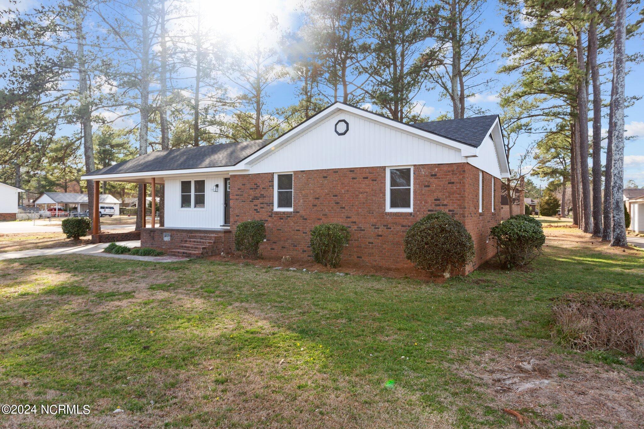 1800 Springfield Road Rocky Mount, NC 27801 - Photo 3 of 39 3-web-or-mls-_S0A2664