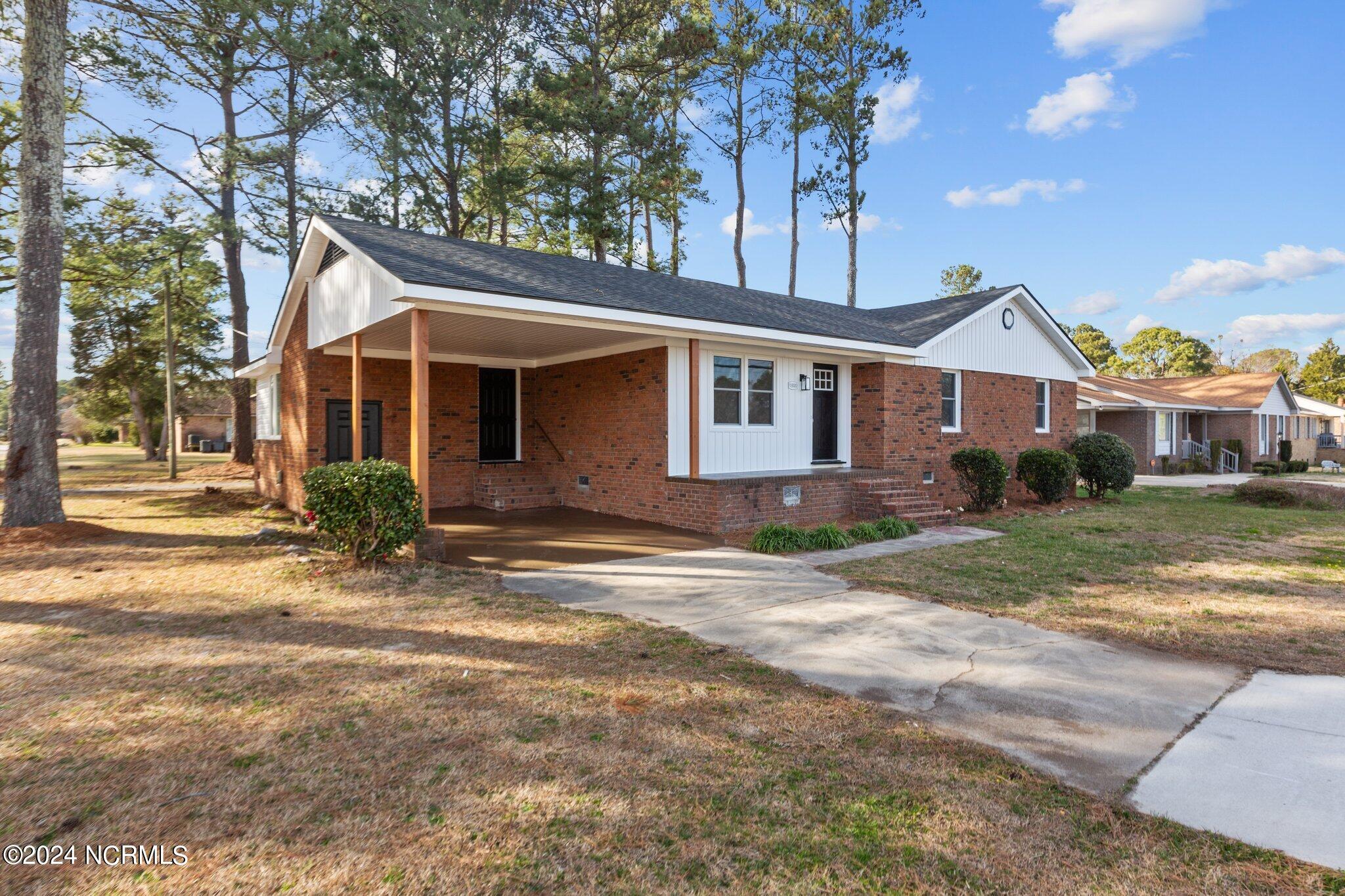 1800 Springfield Road Rocky Mount, NC 27801 - Photo 4 of 39 4-web-or-mls-_S0A2666