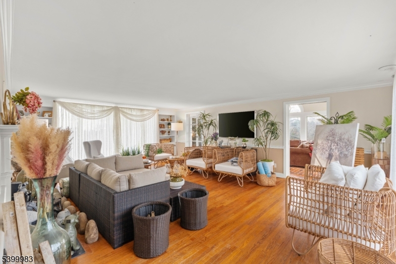 300 Old Farm Road Bedminster, NJ 07921 - Photo 23 of 38 a living room with furniture and a flat screen tv
