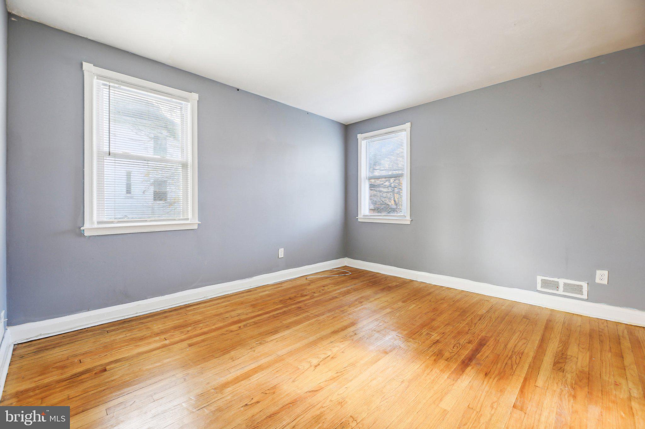 4504 Garrison Boulevard Baltimore, MD 21215 - Photo 20 of 42