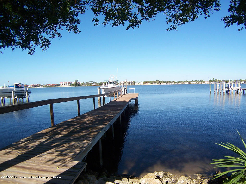 831 Lands End Road Lantana, FL 33462 - Photo 4 of 15 20140402165139377173000000-o