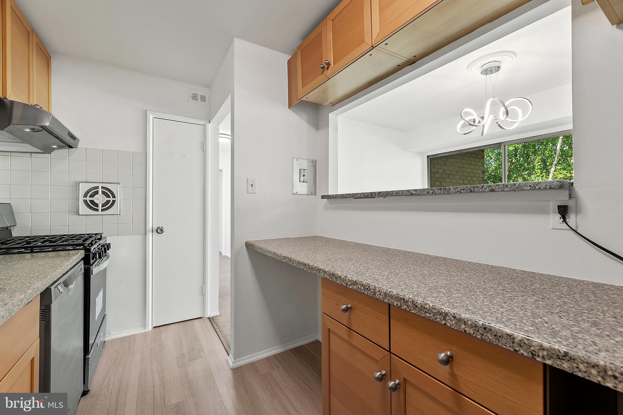 2902 Kings Chapel Road, Unit 13/11 Falls Church, VA 22042 - Photo 14 of 27