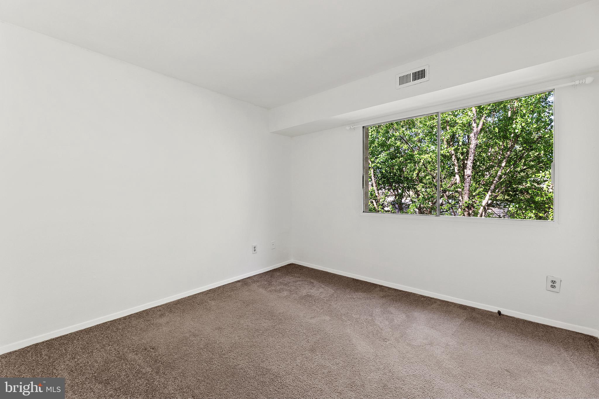 2902 Kings Chapel Road, Unit 13/11 Falls Church, VA 22042 - Photo 20 of 27