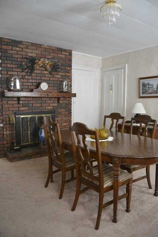 493 William Street Fall River, MA 02721 - Photo 8 of 16