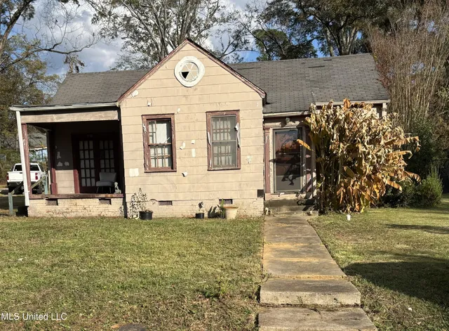 $12,500 | 310 Wacaster Street, Jackson, MS 39209