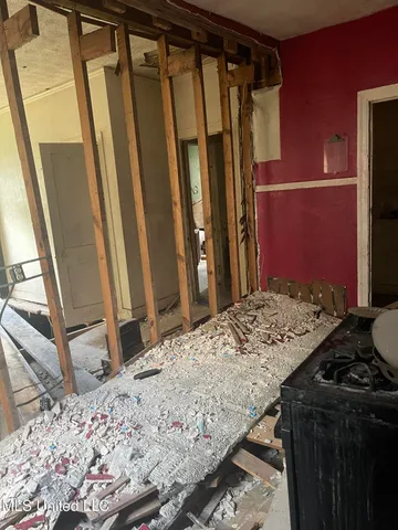 $12,500 | 310 Wacaster Street, Jackson, MS 39209