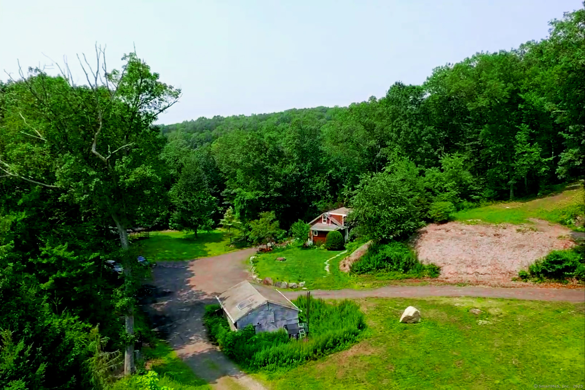 167 Toddy Hill Road Newtown, CT 06482 - Photo 2 of 17