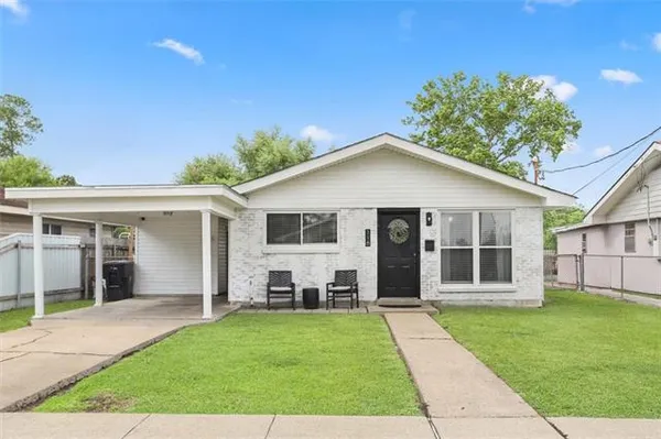 $213,000 | 118 Vista Drive, Belle Chasse, LA 70037