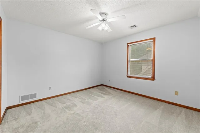 $460,000 | 4102 Northwest 75 Street, Kansas City, MO 64151