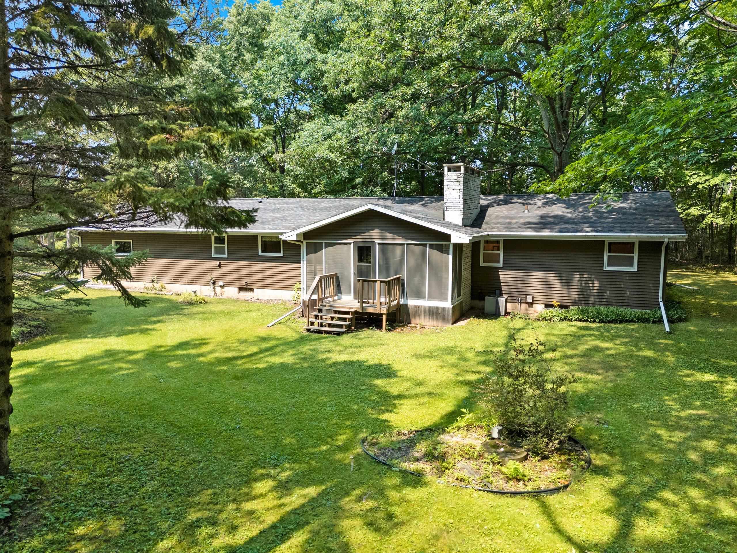 4390 Deprey Road Abrams, WI 54101 - Photo 16 of 60 Gallery Image 16