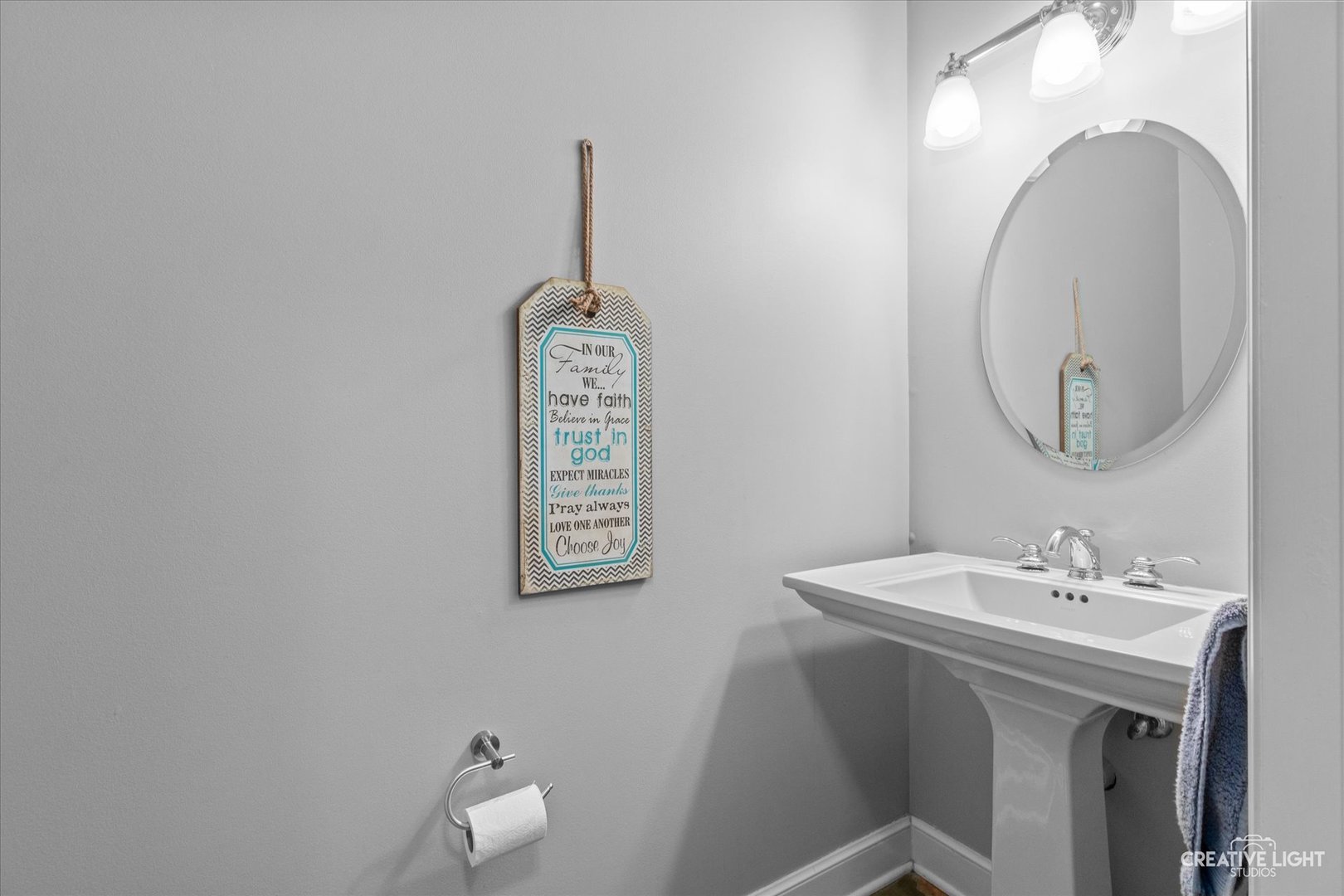 S147 North Mathewson Lane Geneva, IL 60134 - Photo 20 of 75 a bathroom with a sink and a mirror