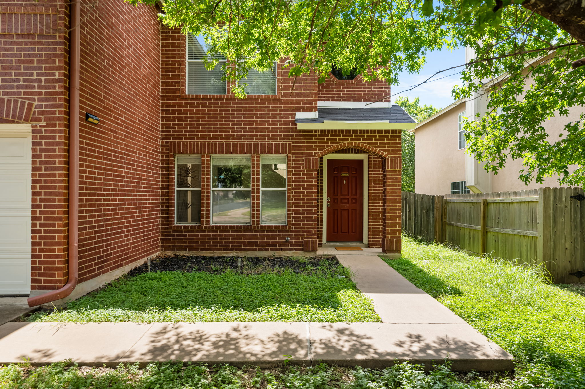 1408 Water Spaniel Way Round Rock, TX 78664 - Photo 2 of 37