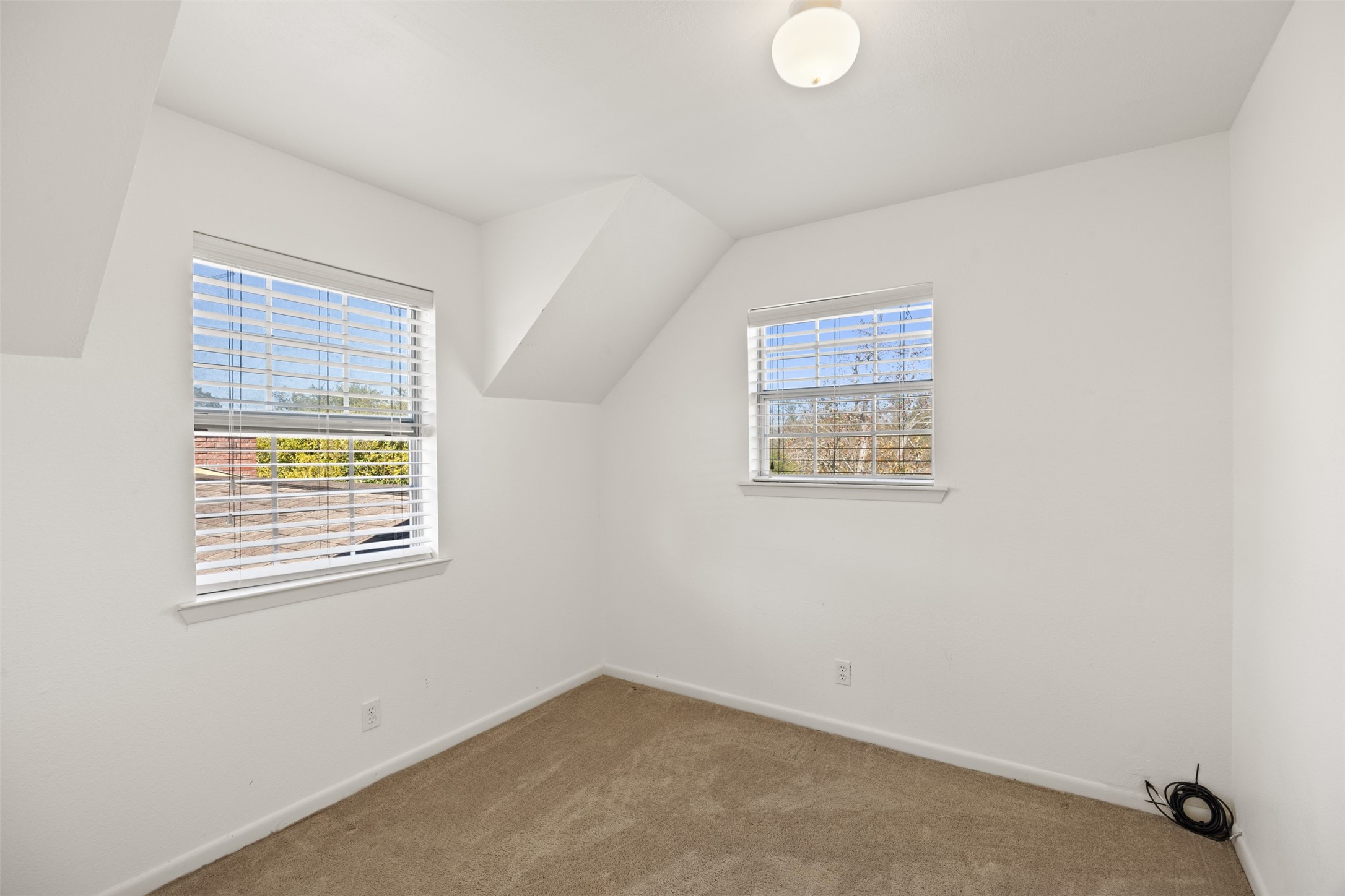4910 Cark Street Santa Fe, TX 77517 - Photo 24 of 31 an empty room with a window