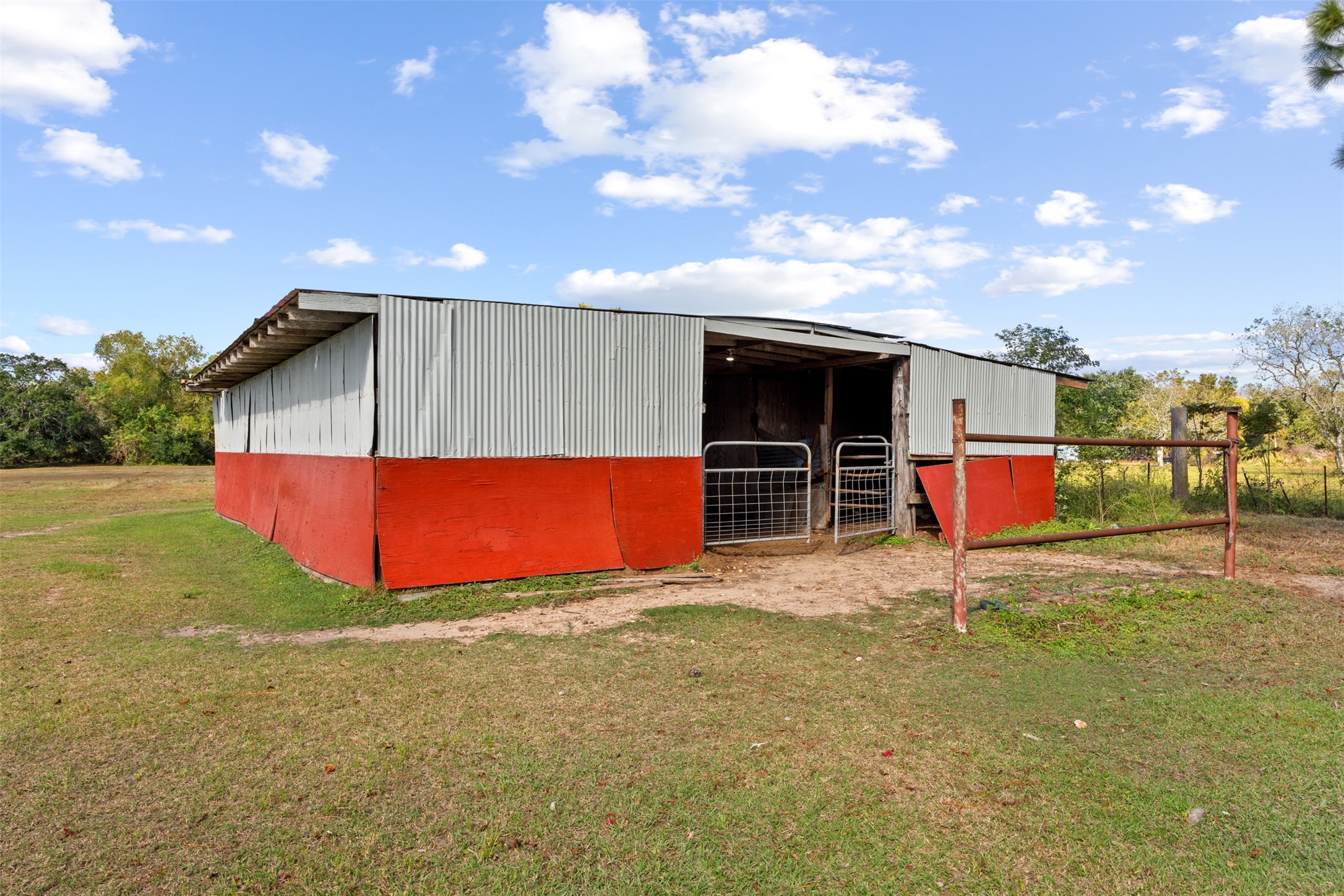 4910 Cark Street Santa Fe, TX 77517 - Photo 31 of 31 a view of storage and utility room