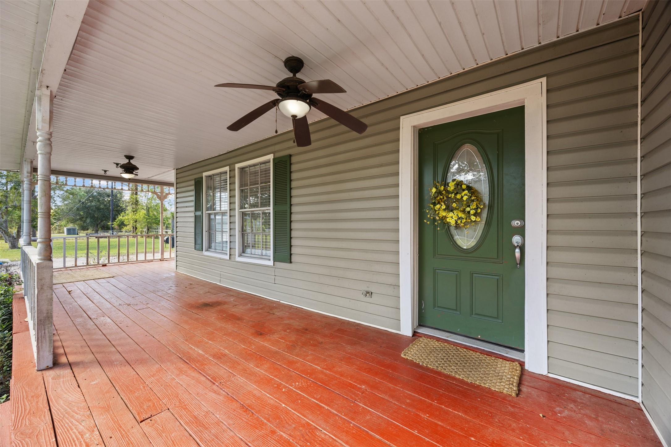 4910 Cark Street Santa Fe, TX 77517 - Photo 4 of 31 a view of an entryway with wooden floor
