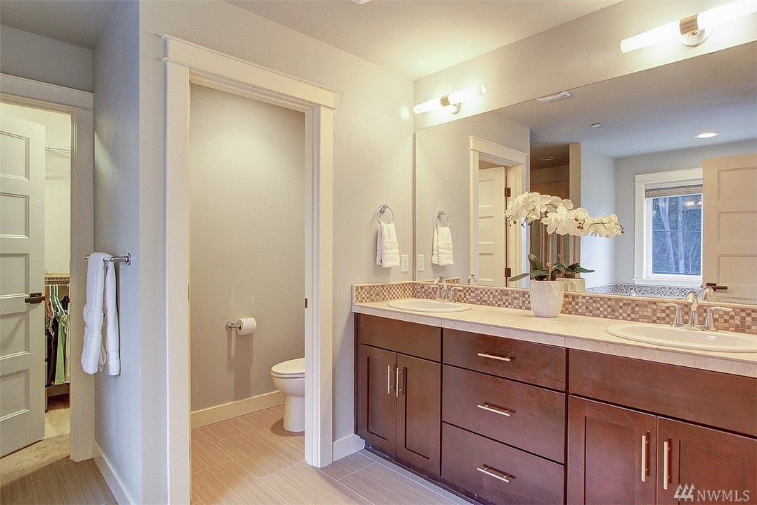 2401 196th Place Southeast Bothell, WA 98012 - Photo 12 of 20