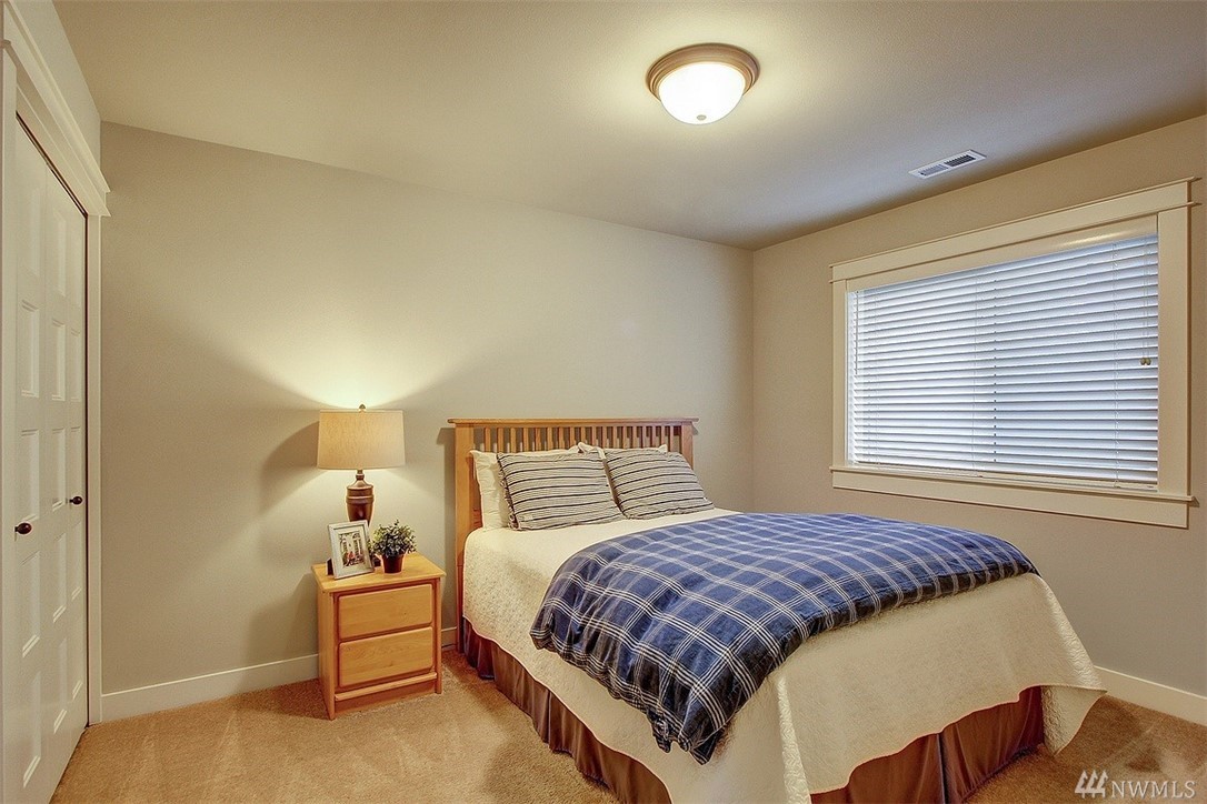 2401 196th Place Southeast Bothell, WA 98012 - Photo 14 of 20