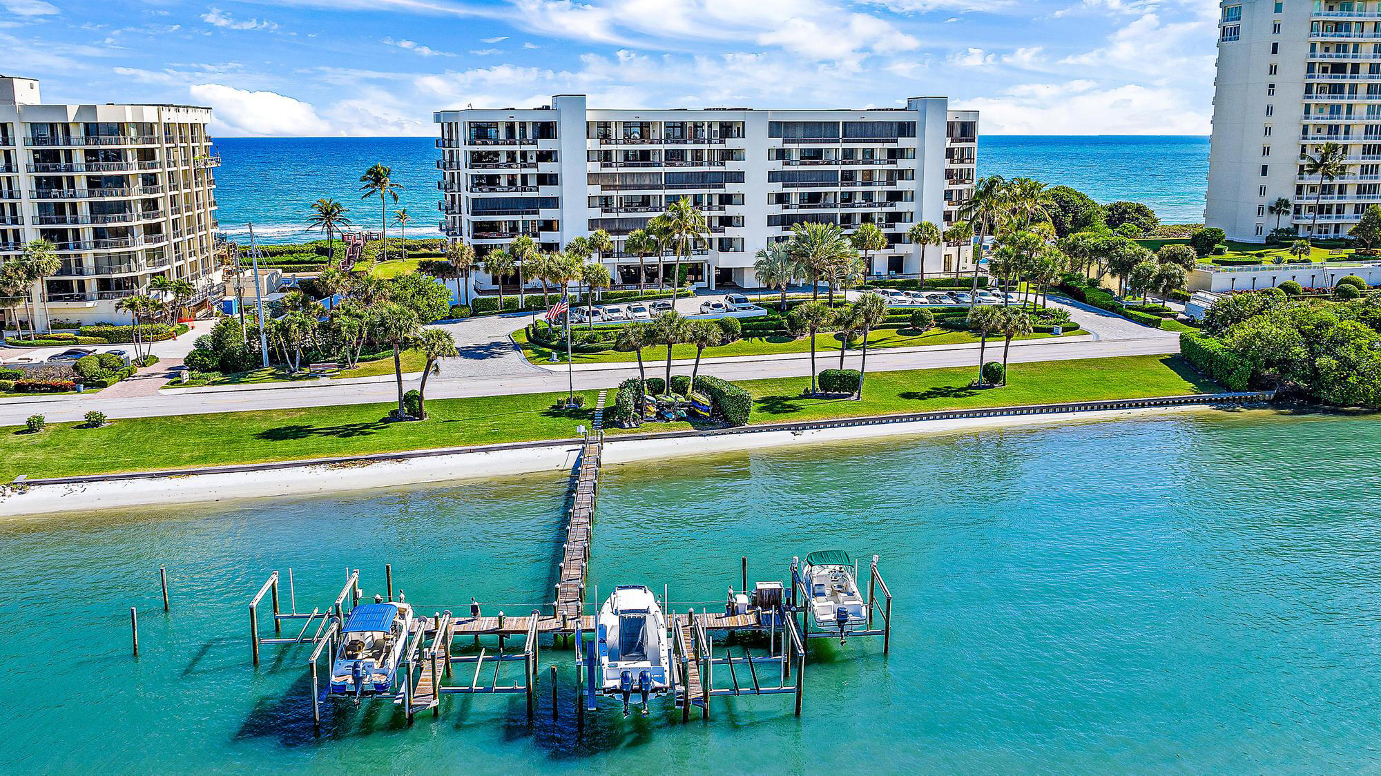 19750 South Beach Road, Unit 4010 Jupiter, FL 33469 - Photo 1 of 1 19750-Beach-Rd-#301-3-POLEREMOVED
