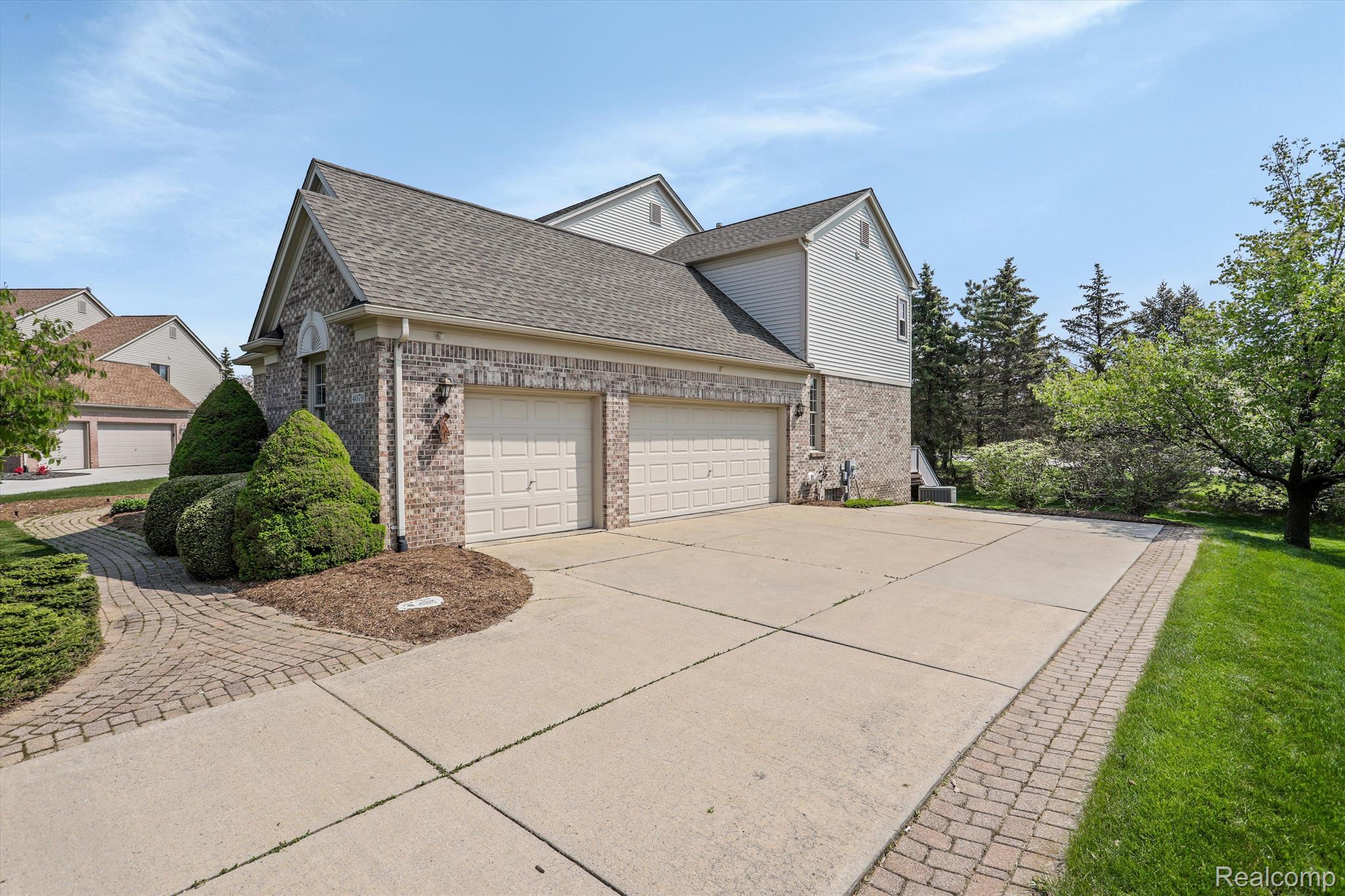 4079 Wincrest Lane Rochester, MI 48306 - Photo 5 of 43 Gallery Image 5