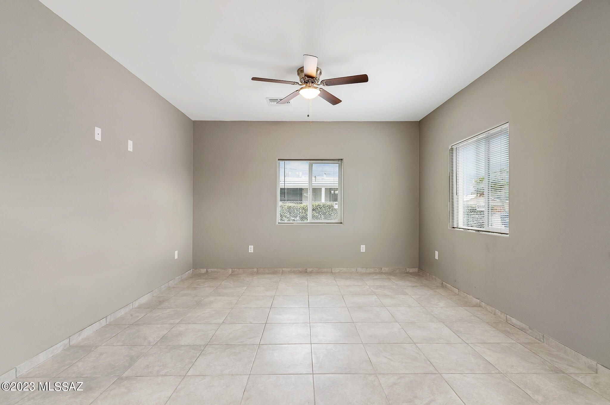 1343 East Ginter Road Tucson, AZ 85706 - Photo 12 of 25