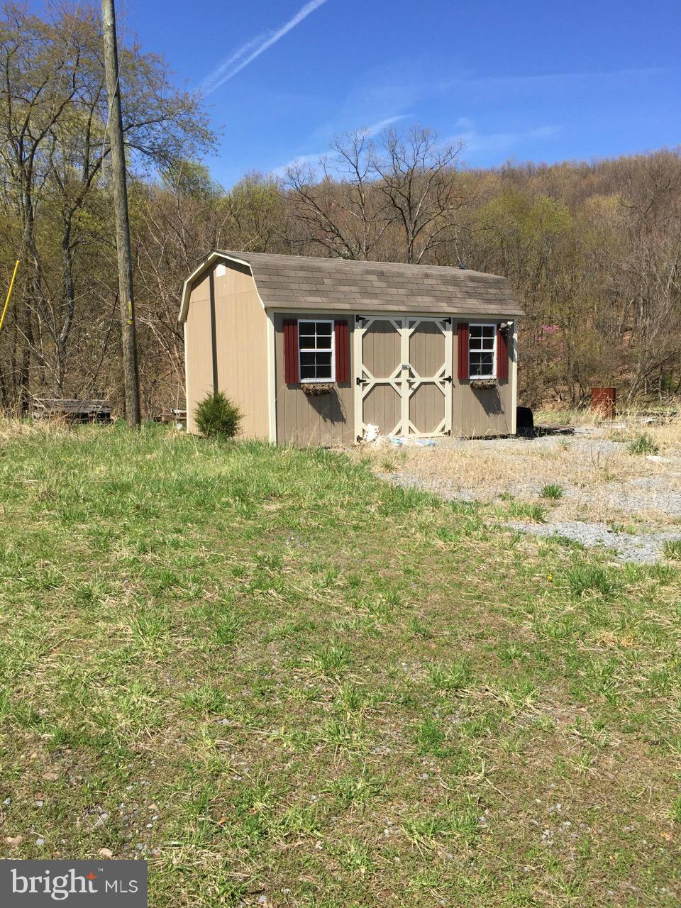 831 Knob Road Gore, VA 22637 - Photo 12 of 21 Exterior (General)