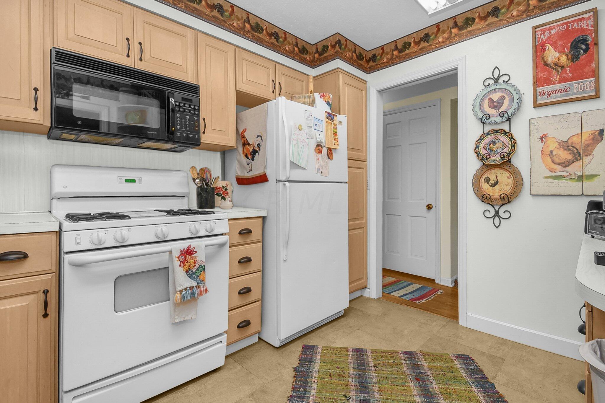 1590 Noe Bixby Road, Unit A1 Columbus, OH 43232 - Photo 19 of 25 10-web-or-mls-1590-noe-bixby-rd
