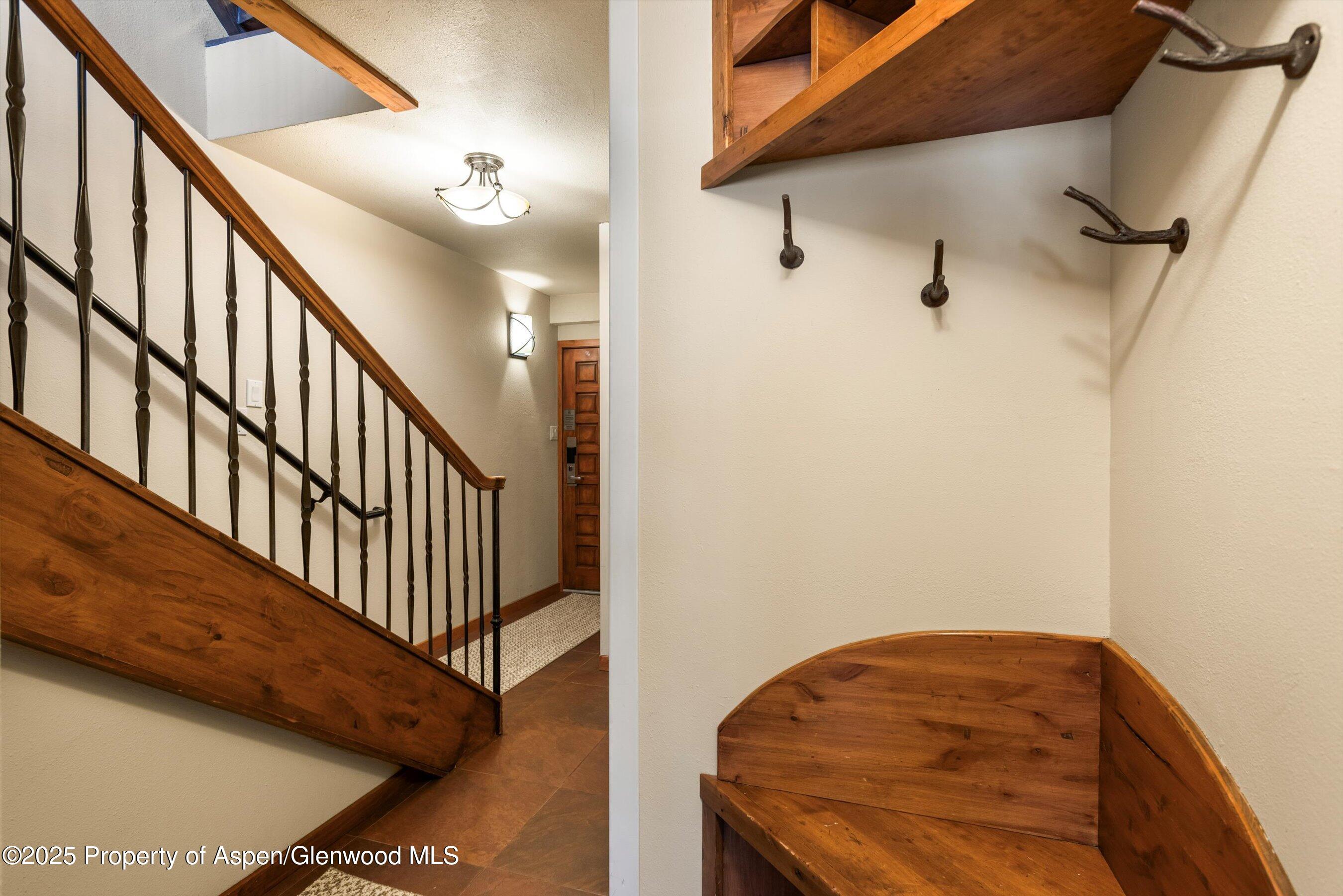 400 Wood Road, Unit 1207 Snowmass Village, CO 81615 - Photo 12 of 32 Crestwood 1207 (12)