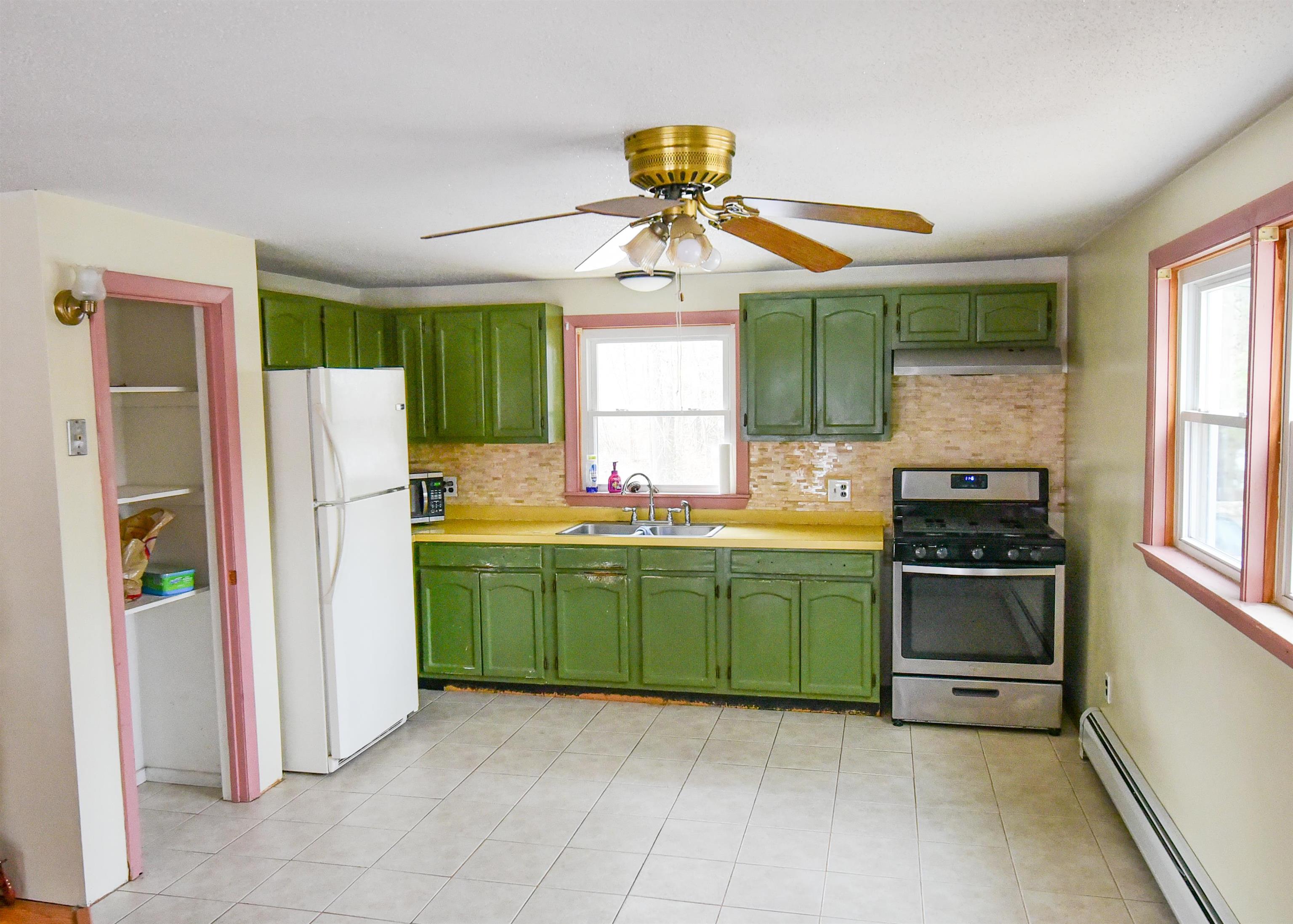 70 Forrest Road Northfield, NH 03276 - Photo 8 of 24