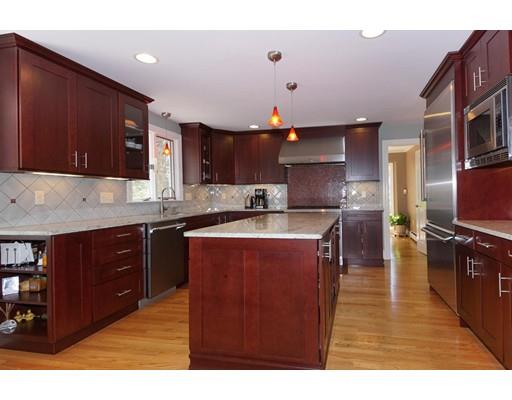 264 Grove Street Wellesley, MA 02482 - Photo 12 of 25 Gallery Image 12