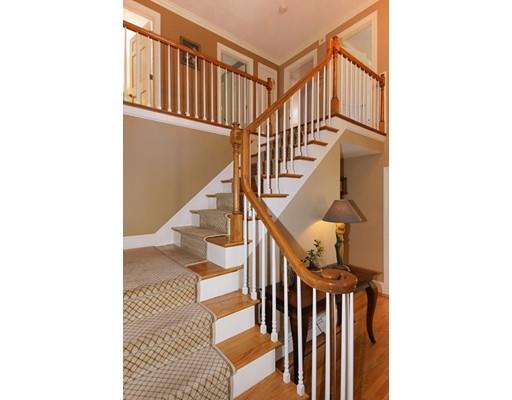 264 Grove Street Wellesley, MA 02482 - Photo 20 of 25 Gallery Image 20