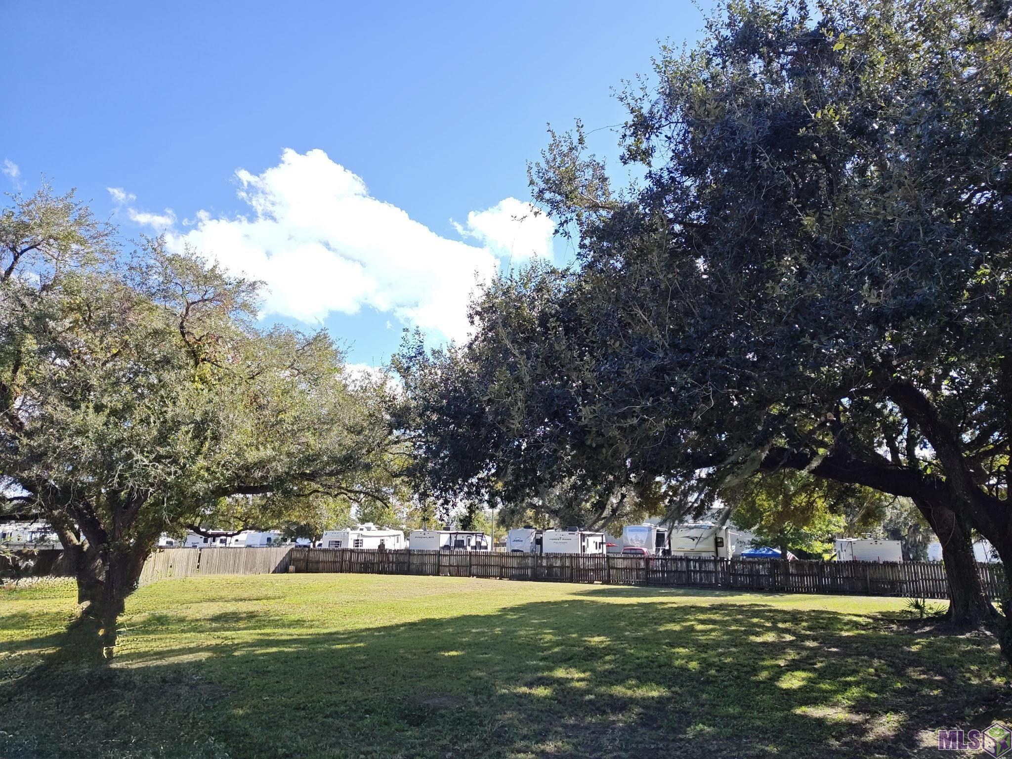 127 Doris Street Amelia, LA 70380 - Photo 3 of 4